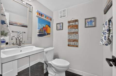 884 SE 19th Avenue #10, Deerfield Beach FL - photo 15 of 71