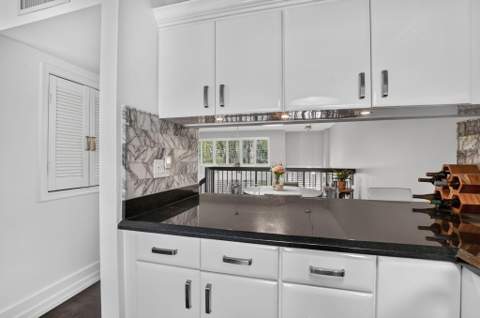 884 SE 19th Avenue #10, Deerfield Beach FL - photo 22 of 71