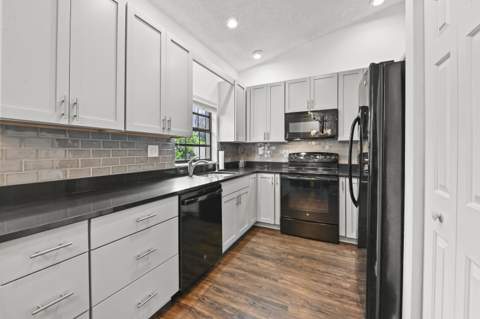 2055 NW 15th Place, Delray Beach FL - photo 13 of 33