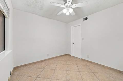 341 City View Drive, Fort Lauderdale FL - photo 15 of 40