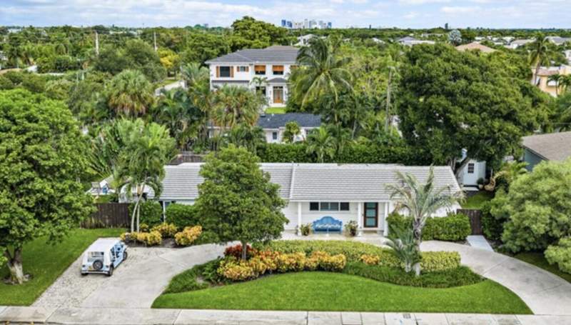 3 bedroom Single Family Residence at 251 Gregory Place, Lewis Shore Estates 1, West Palm Beach — photo 2