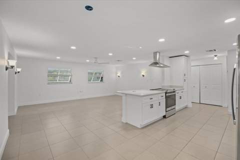 1706 Plover Avenue, Fort Pierce FL - photo 7 of 48