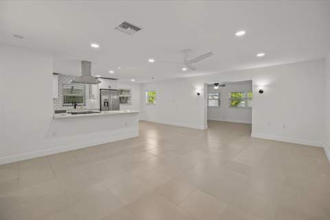 1706 Plover Avenue, Fort Pierce FL - photo 17 of 48