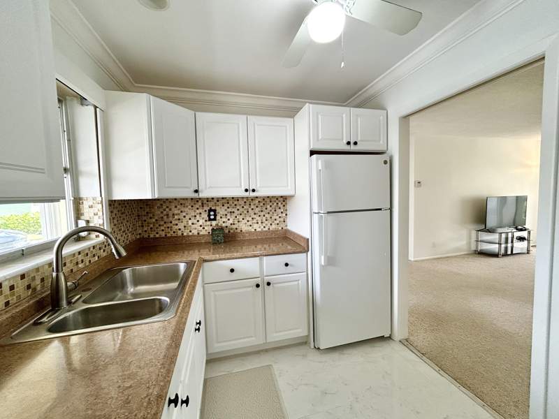 1 bedroom Villa at 2915 Crosley Drive #A, Cresthaven Villas Condo 20, West Palm Beach — photo 2