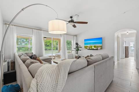 516 SE Crosspoint Drive, Port St. Lucie FL - photo 20 of 55