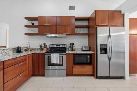 516 SE Crosspoint Drive, Port St. Lucie FL - photo 15 of 55