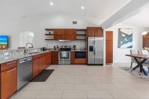 516 SE Crosspoint Drive, Port St. Lucie FL - photo 14 of 55