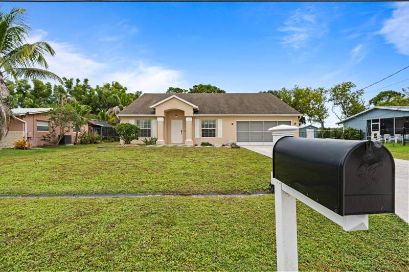 3 bedroom Single Family Residence at 516 SE Crosspoint Drive, Port St Lucie Section 6, Port St. Lucie — photo 3