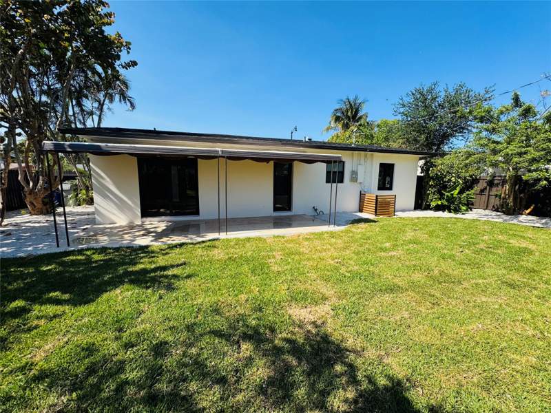 3 bedroom Single Family Residence at 1472 NE 30th Court, Cresthaven No 4, Pompano Beach — photo 5