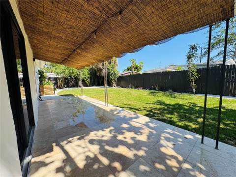 1472 NE 30th Court, Pompano Beach FL - photo 8 of 24