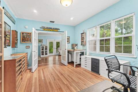 703 Sunset Road, West Palm Beach FL - photo 15 of 33