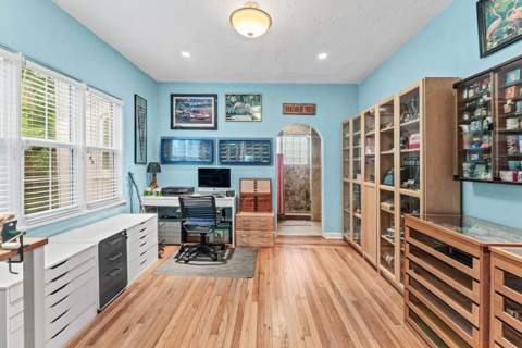 703 Sunset Road, West Palm Beach FL - photo 16 of 33