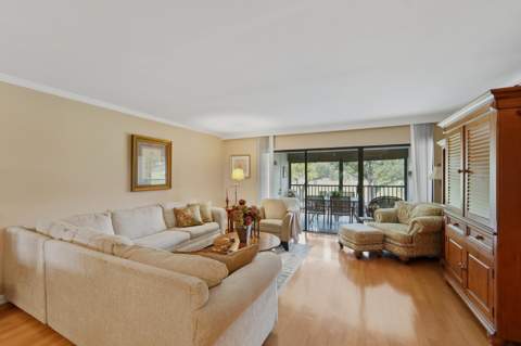 12910 Briarlake Drive, West Palm Beach FL - photo 12 of 44