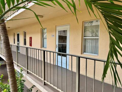 2811 Somerset Drive #206, Lauderdale Lakes FL - photo 23 of 28