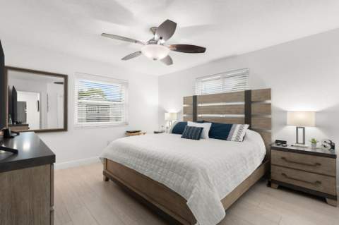 7541 Hope Street, Hollywood FL - photo 8 of 27