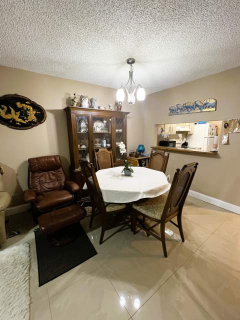 7245 Golf Colony Court #203, Lake Worth FL - photo 8 of 25