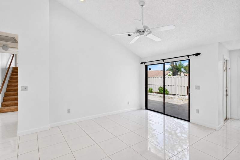 3 bedroom Townhouse at 9844 Boca Gardens Circle #A, Boca Gardens, Boca Raton — photo 5