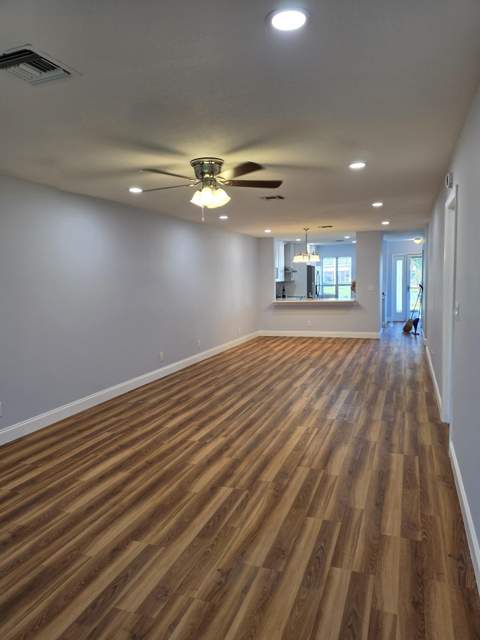 625 Pines Knoll Drive #B, Fort Pierce FL - photo 6 of 34