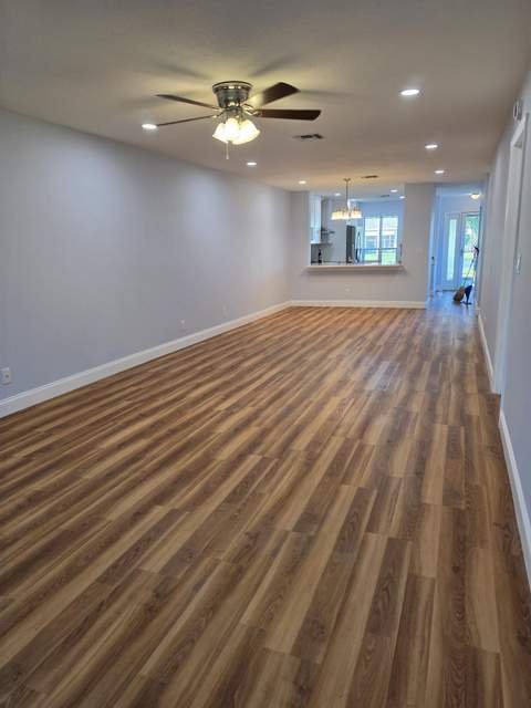 625 Pines Knoll Drive #B, Fort Pierce FL - photo 13 of 34