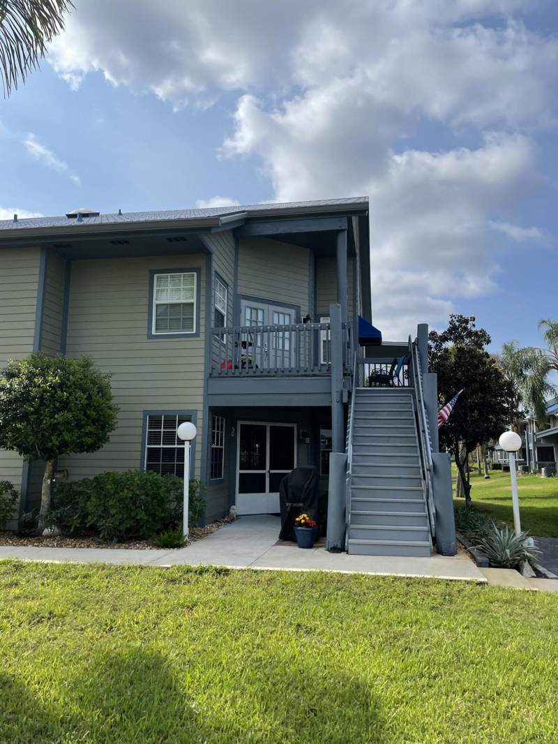 2 bedroom Condominium at 1461 NE 14th Court #T-52, Beacon 21 Condo, Jensen Beach — photo 3