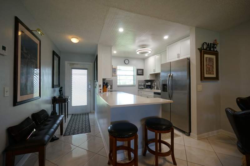 2 bedroom Condominium at 400 SW Golfview Terrace #115, Leisureville Golf View Condo, Boynton Beach — photo 4