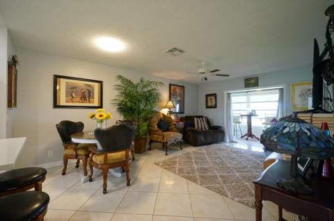 400 SW Golfview Terrace #115, Boynton Beach FL - photo 7 of 19