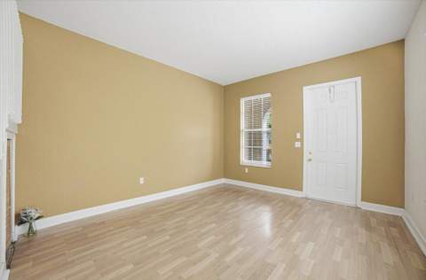 8706 Blaze Court, Davie FL - photo 7 of 36