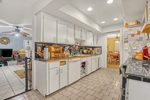 110 Meadowlark Drive, Royal Palm Beach FL - photo 10 of 56