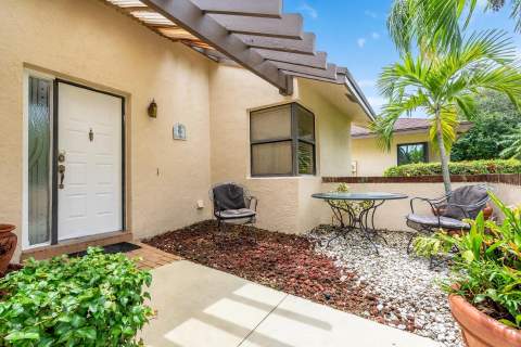 2588 Blue Sage Avenue, Coconut Creek FL - photo 16 of 48