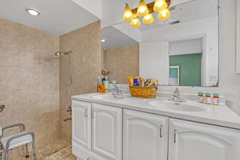 110 Meadowlark Drive, Royal Palm Beach FL - photo 23 of 56