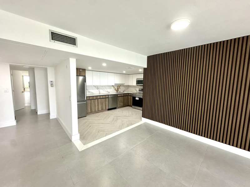 3 bedroom Condominium at 2940 N Course Drive #607, No 39 Palm-Aire Country Club, Pompano Beach — photo 1