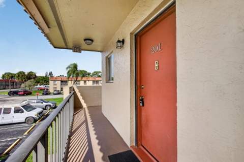 6074 Forest Hill Boulevard #201, West Palm Beach FL - photo 21 of 23