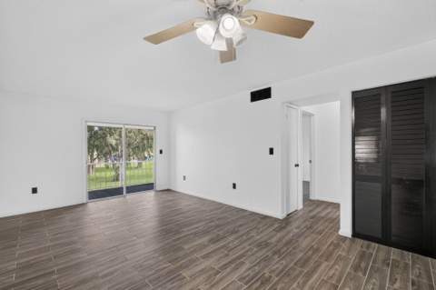 6074 Forest Hill Boulevard #201, West Palm Beach FL - photo 8 of 23