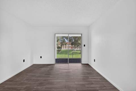 6074 Forest Hill Boulevard #201, West Palm Beach FL - photo 12 of 23