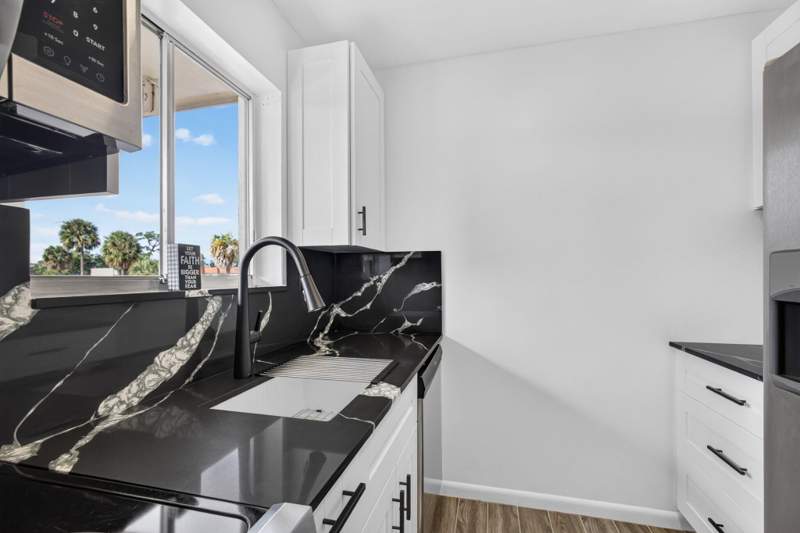2 bedroom Condominium at 6074 Forest Hill Boulevard #201, Forest Hill Gardens Condo, West Palm Beach — photo 3