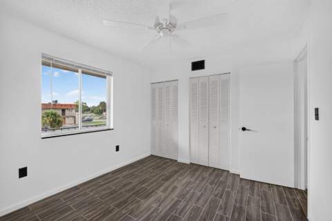 6074 Forest Hill Boulevard #201, West Palm Beach FL - photo 17 of 23