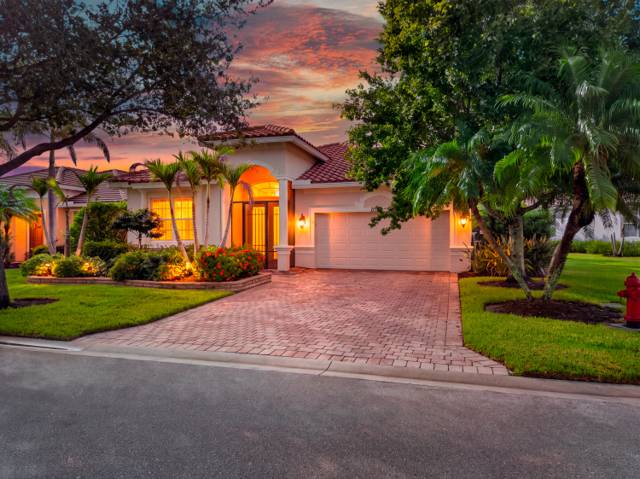 11715 SW MOUNTAIN ASH Circle, home for sale in Port St. Lucie
