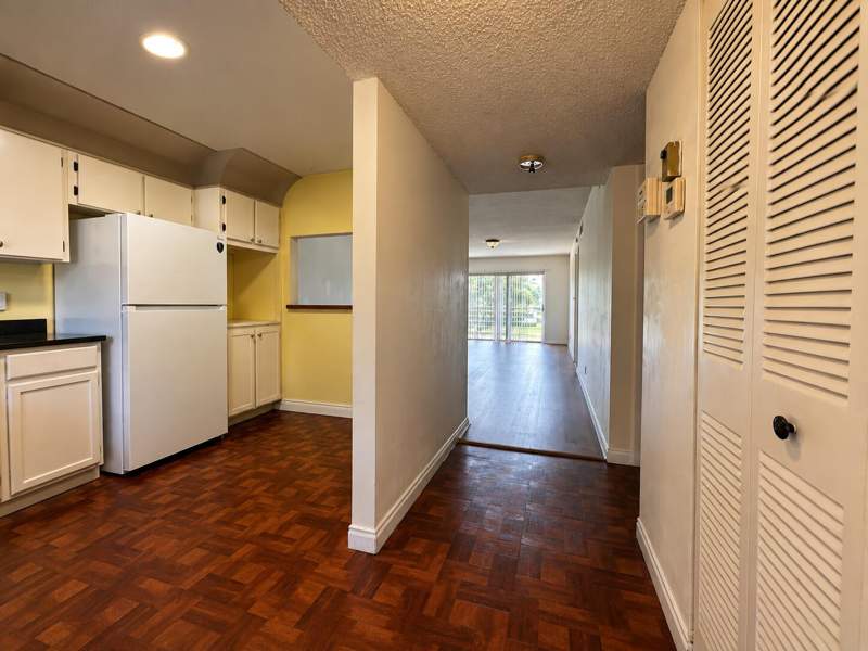 2 bedroom Condominium at 613 S State Road 7 #2F, Applegreen Condo Apts 3, Margate — photo 4