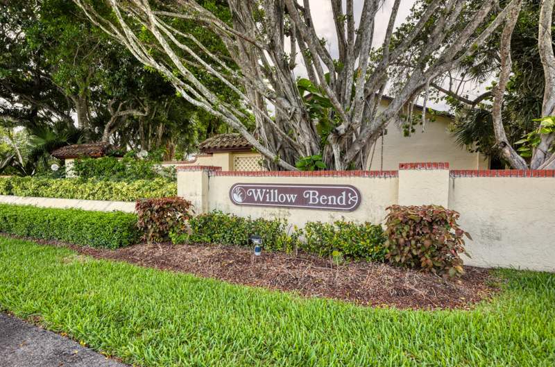 2 bedroom Condominium at 7843 Willow Spring Drive #615, Gardens Of Willow Bend Condos, Lake Worth — photo 3