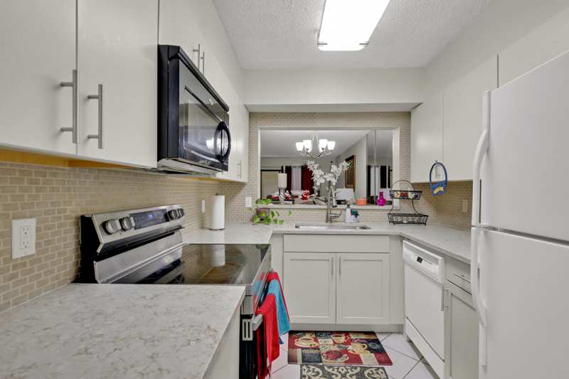 2 bedroom Condominium at 7843 Willow Spring Drive #615, Gardens Of Willow Bend Condos, Lake Worth — photo 1