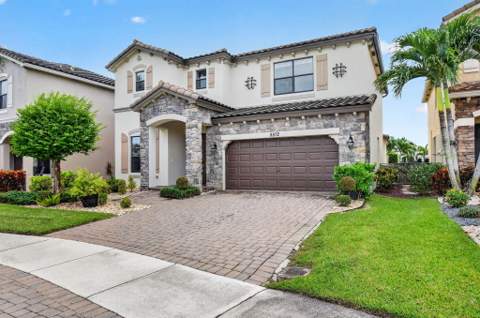 8872 Sandy Creek Way, Lake Worth FL - photo 7 of 99