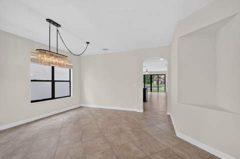 8872 Sandy Creek Way, Lake Worth FL - photo 10 of 99