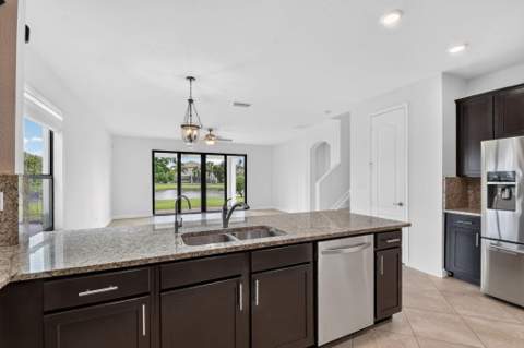8872 Sandy Creek Way, Lake Worth FL - photo 21 of 99