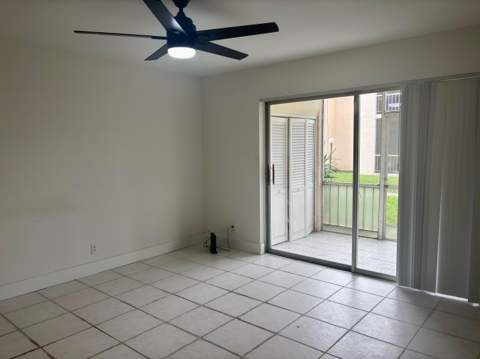 618 NW 13th Street ##16, Boca Raton FL - photo 8 of 11