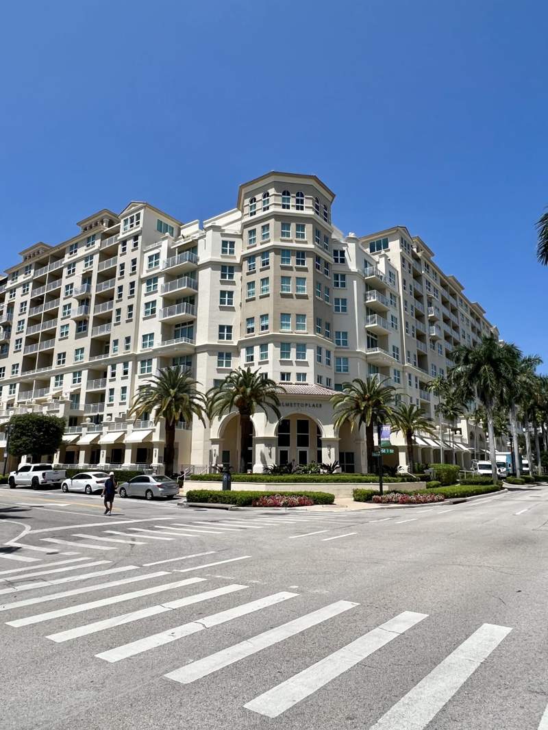 2 bedroom Condominium at 99 SE Mizner Boulevard #233, Palmetto Place Condo, Boca Raton — photo 2