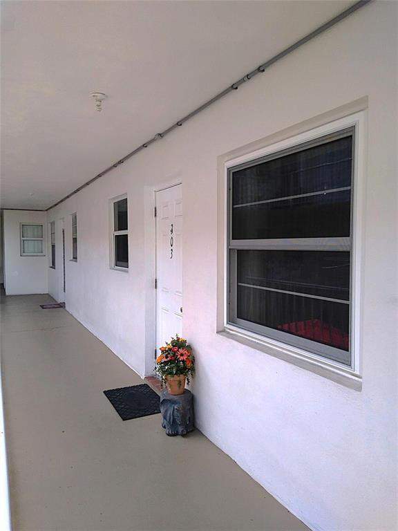 1 bedroom Condominium at 2010 Fillmore Street #303, Fillmore Condominium Apts, Hollywood — photo 3