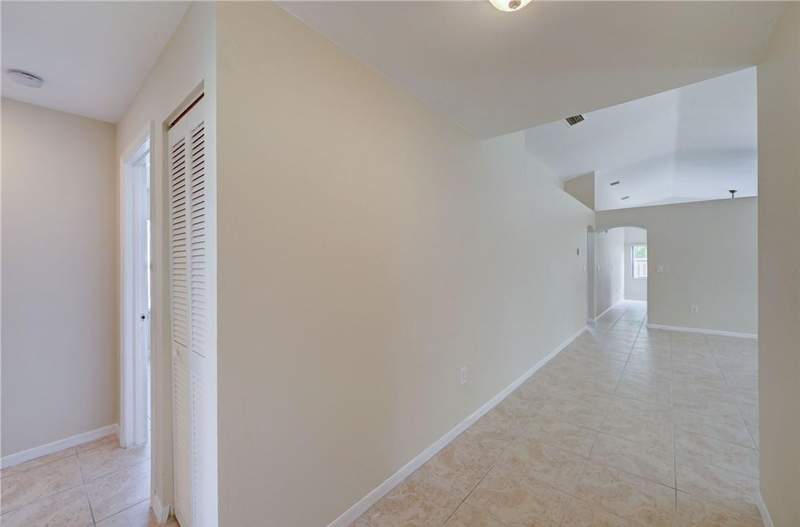 3 bedroom Single Family Residence at 13348 NW 13th Street, Savannah Plat 1, Sunrise — photo 5