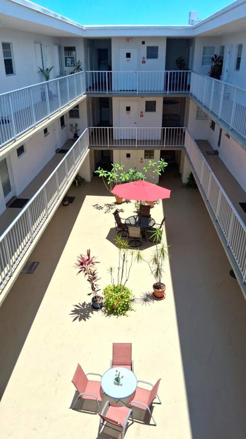 2010 Fillmore Street #303, Hollywood FL - photo 15 of 17