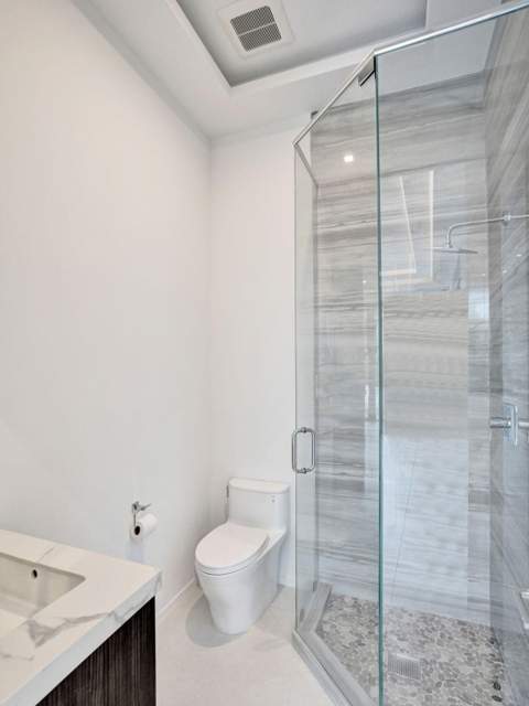 424 Coconut Isle Drive, Fort Lauderdale FL - photo 11 of 52