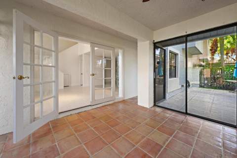 370 Prestwick Circle #2, Palm Beach Gardens FL - photo 22 of 38